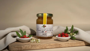 Miel d'Arbousier : Un Nectar Rare aux Saveurs Singulières BEE VENCE