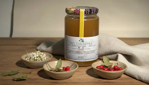 Miel d'Aubépine : Un Nectar Délicat aux Vertus Apaisantes BEE VENCE