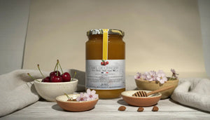Miel de Cerisier : Le Nectar du Printemps Précoce BEE VENCE