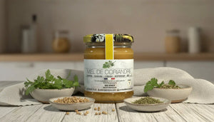 Miel de Coriandre : Un Nectar Aromatique aux Saveurs Épicées BEE VENCE