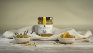 Miel Fleurs : L'Élégance des Saveurs Intemporelles BEE VENCE