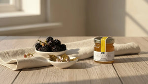 Miel de Mûres : Un Nectar Sauvage aux Saveurs de Fruits des Bois BEE VENCE