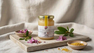 Miel de Rhododendron : Un Nectar Montagnard aux Douces Saveurs Florales et Fruitées BEE VENCE