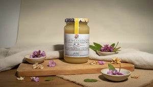 Miel de Rhododendron : Un Nectar Montagnard aux Douces Saveurs Florales et Fruitées BEE VENCE